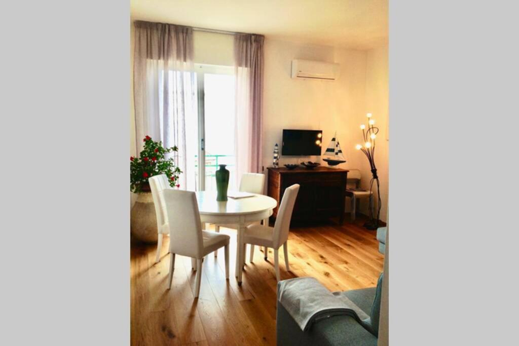 לבנטו Splendido Appartamento Vista Mare מראה חיצוני תמונה